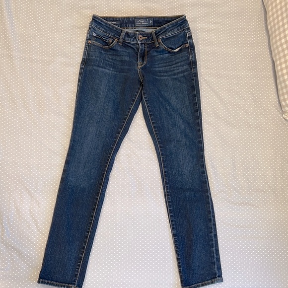 🍀Lucky Brand Lolita Skinny Dark Blue Denim Jeans in Size 0/25 - Picture 10 of 15